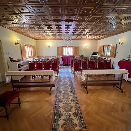 Veszpremvoelgyi Kuria بيت ضيافة Veszprém