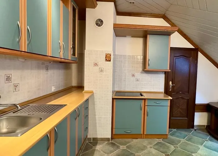 Veszprémvölgyi Kúria 3*